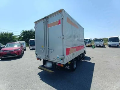 Mitsubishi Fuso Canter