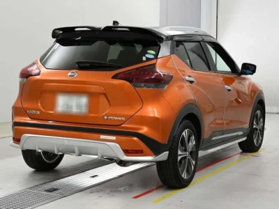 Nissan KICKS