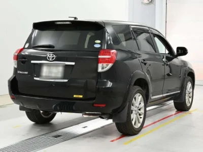 Toyota Vanguard