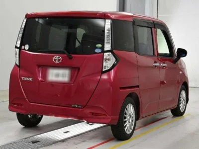 Toyota Tank