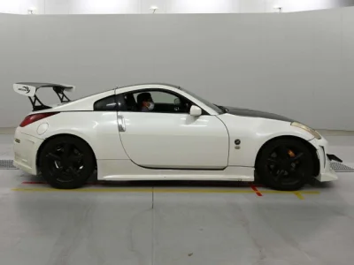 Nissan FAIRLADYZ