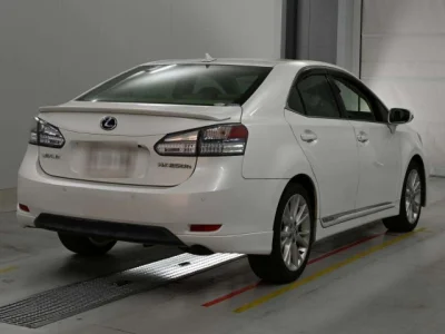 Lexus HS
