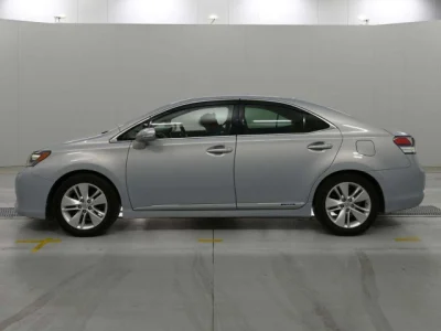 Lexus HS250h