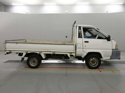 Toyota TownAce Truck