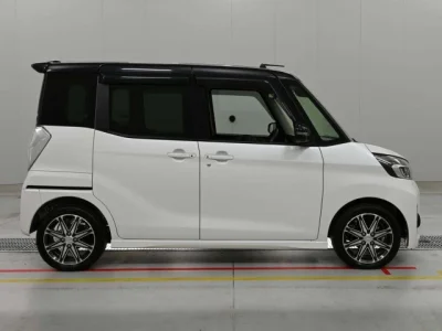 Mitsubishi EK X SPACE