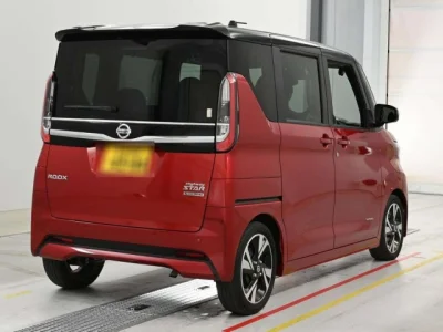 Nissan ROOX
