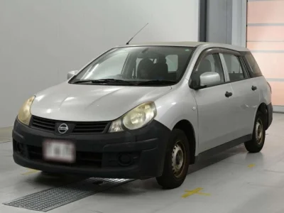 Nissan AD