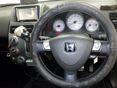 Honda Mobilio Spike
