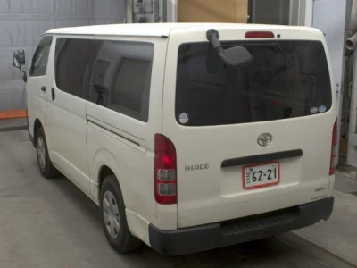 Toyota HiAce Van