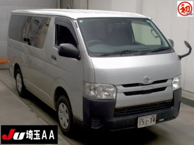 Toyota HiAce Van