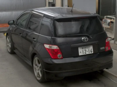 Toyota Ist