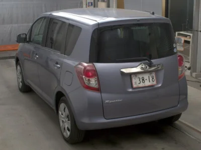 Toyota Ractis