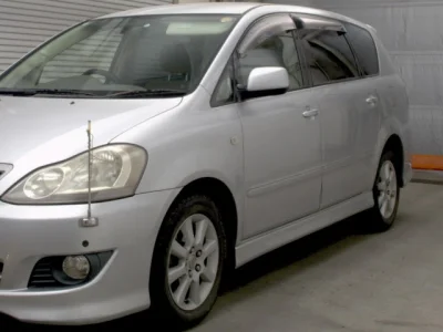 Toyota Ipsum