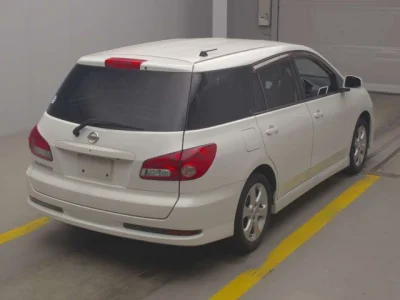 Nissan WINGROAD