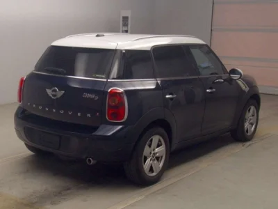 MINI Crossover