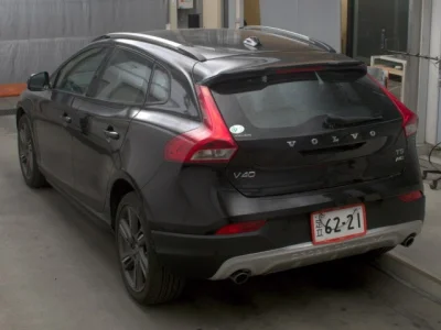 Volvo V40