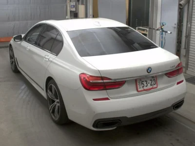 BMW 7-Series
