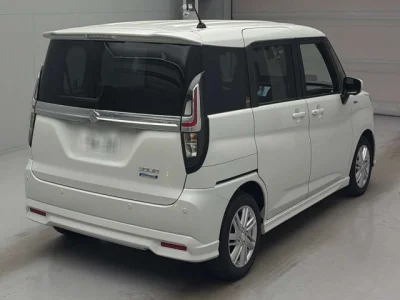 Suzuki Solio