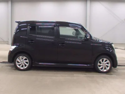 Toyota bB