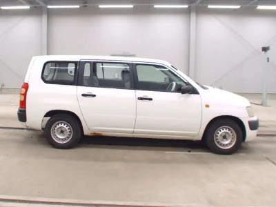 Toyota Succeed