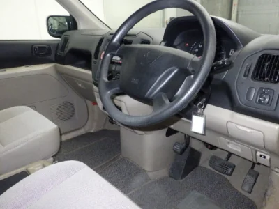 Mitsubishi Mirage Dingo
