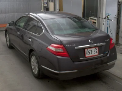 Nissan TEANA