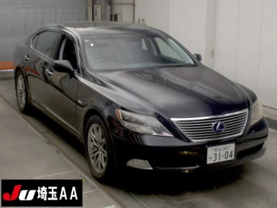 Lexus LS600hL