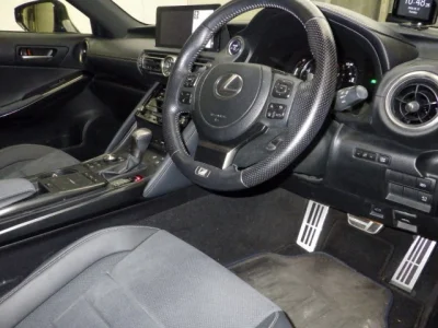 Lexus IS300h
