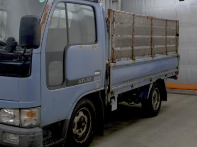 Nissan Atlas