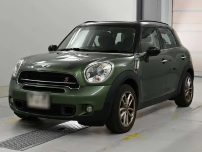 MINI Crossover