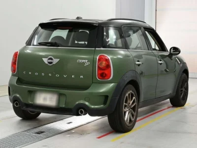 MINI Crossover