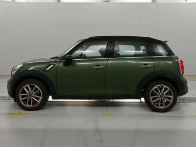 MINI Crossover