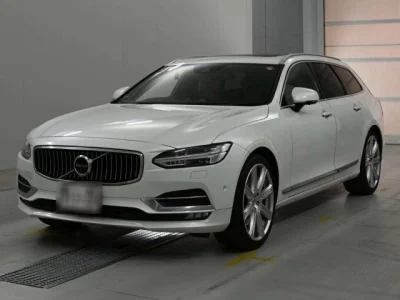 Volvo V90