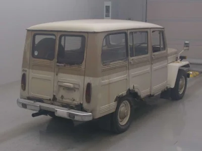 Mitsubishi Jeep