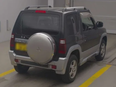 Mitsubishi Pajero Mini