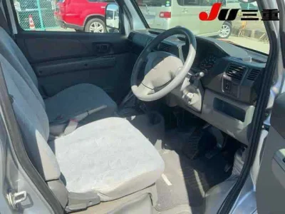 Nissan Clipper