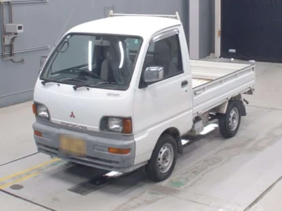 Mitsubishi Minicab Truck