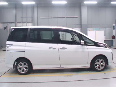 Mazda Biante