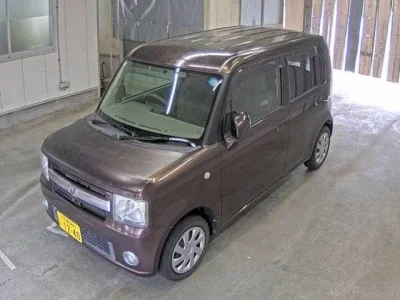 Daihatsu Move Conte