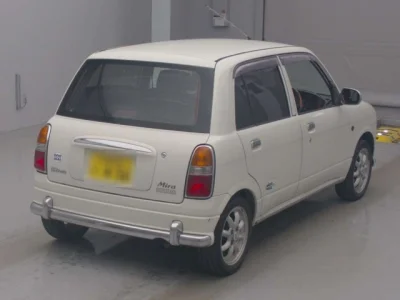 Daihatsu Mira