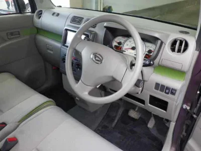 Daihatsu MOVE CONTE