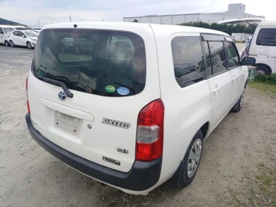 Toyota Succeed
