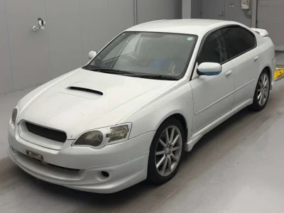 Subaru Legacy B4