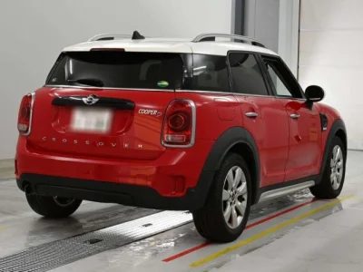 MINI Crossover