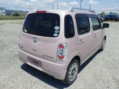 Daihatsu Mira