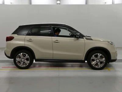 Suzuki ESCUDO