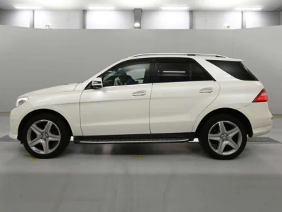 Mercedes-Benz M-class