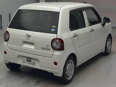 Daihatsu Mira Tocot