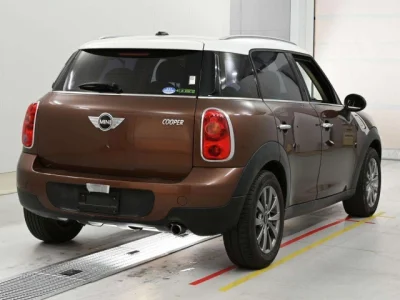 MINI Crossover