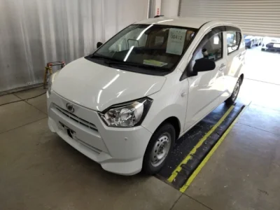 Daihatsu MIRA E S